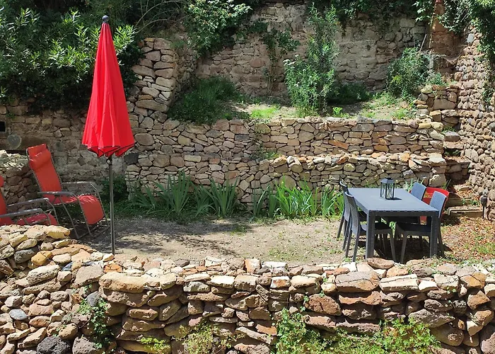 Les Insolites De Champeix